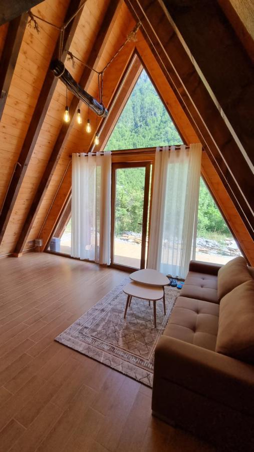 Bungaja Chalets Shkodër Eksteriør billede
