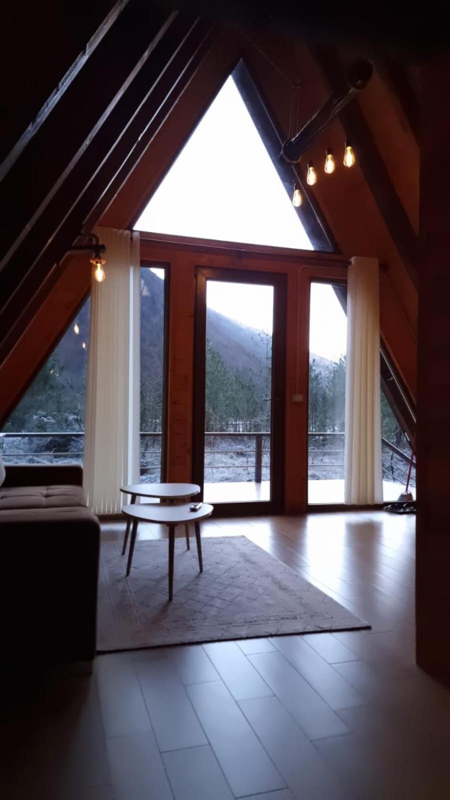 Bungaja Chalets Shkodër Eksteriør billede
